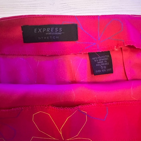 Like new, Gorgeous Express Pink Mini Pencil Skirt with Slit - Picture 3 of 3